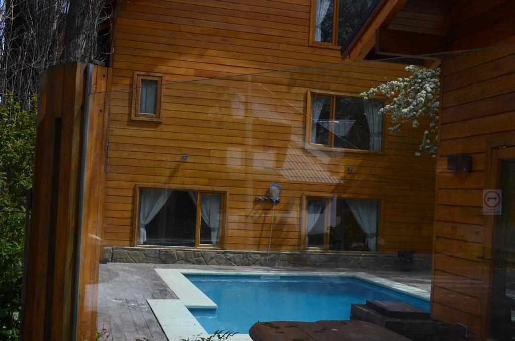 Apart Hotel Robles Del Sur San Martín de los Andes Exterior foto