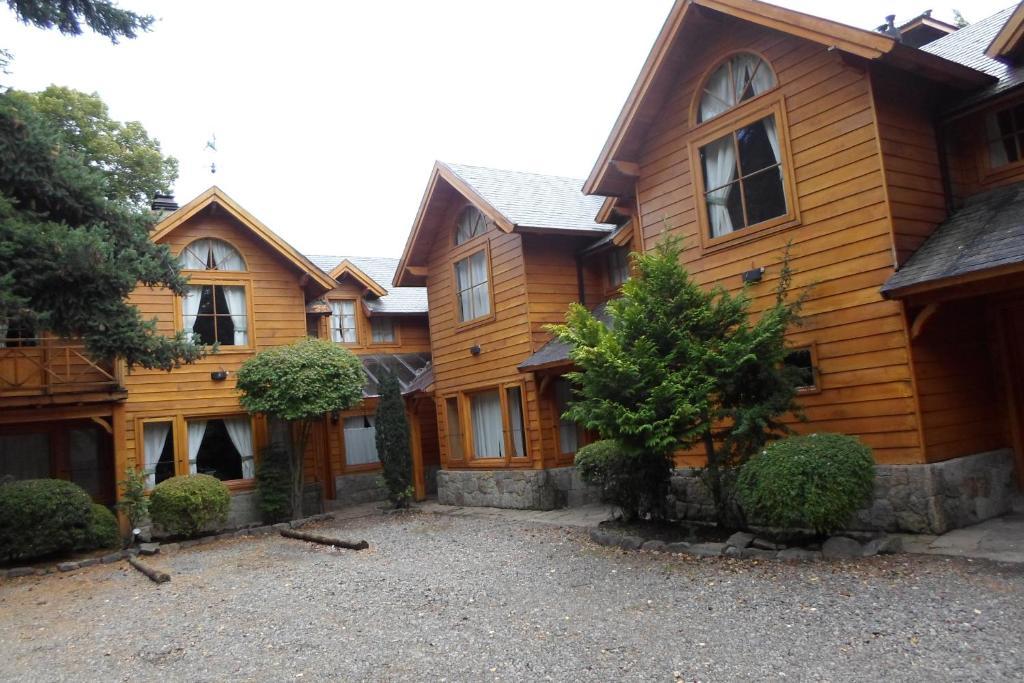 Apart Hotel Robles Del Sur San Martín de los Andes Quarto foto